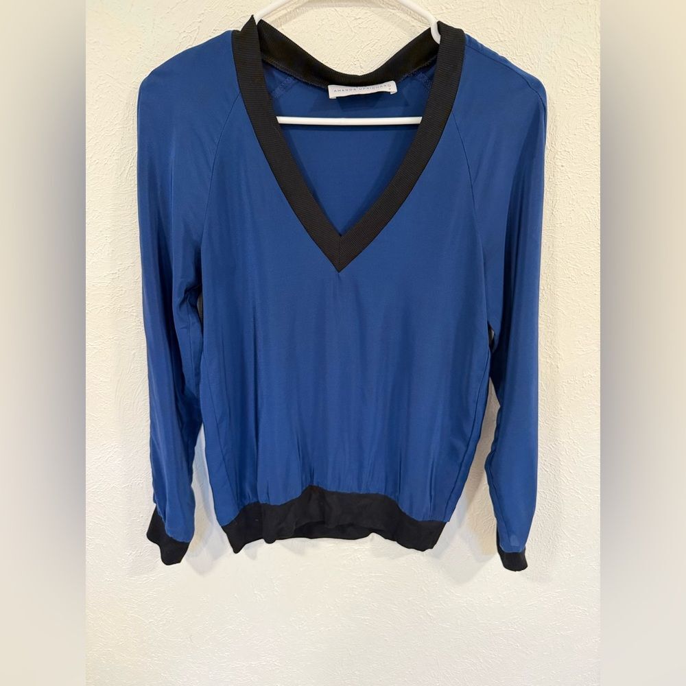 Amanda Uprichard Blue Silk V-Neck Top w/ Black Trim XS